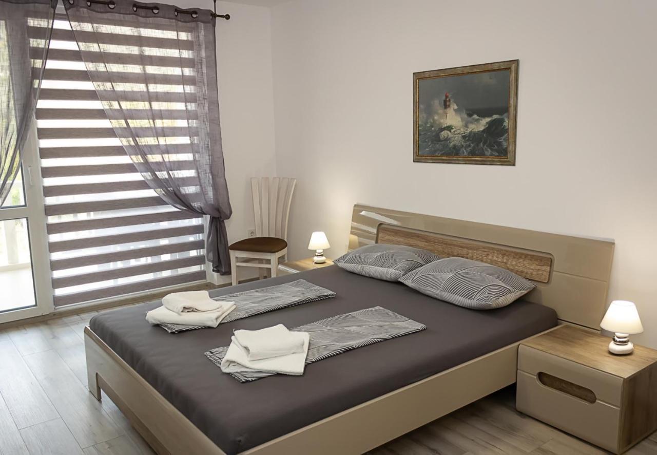 Apartment Lilia Каварна Екстериор снимка